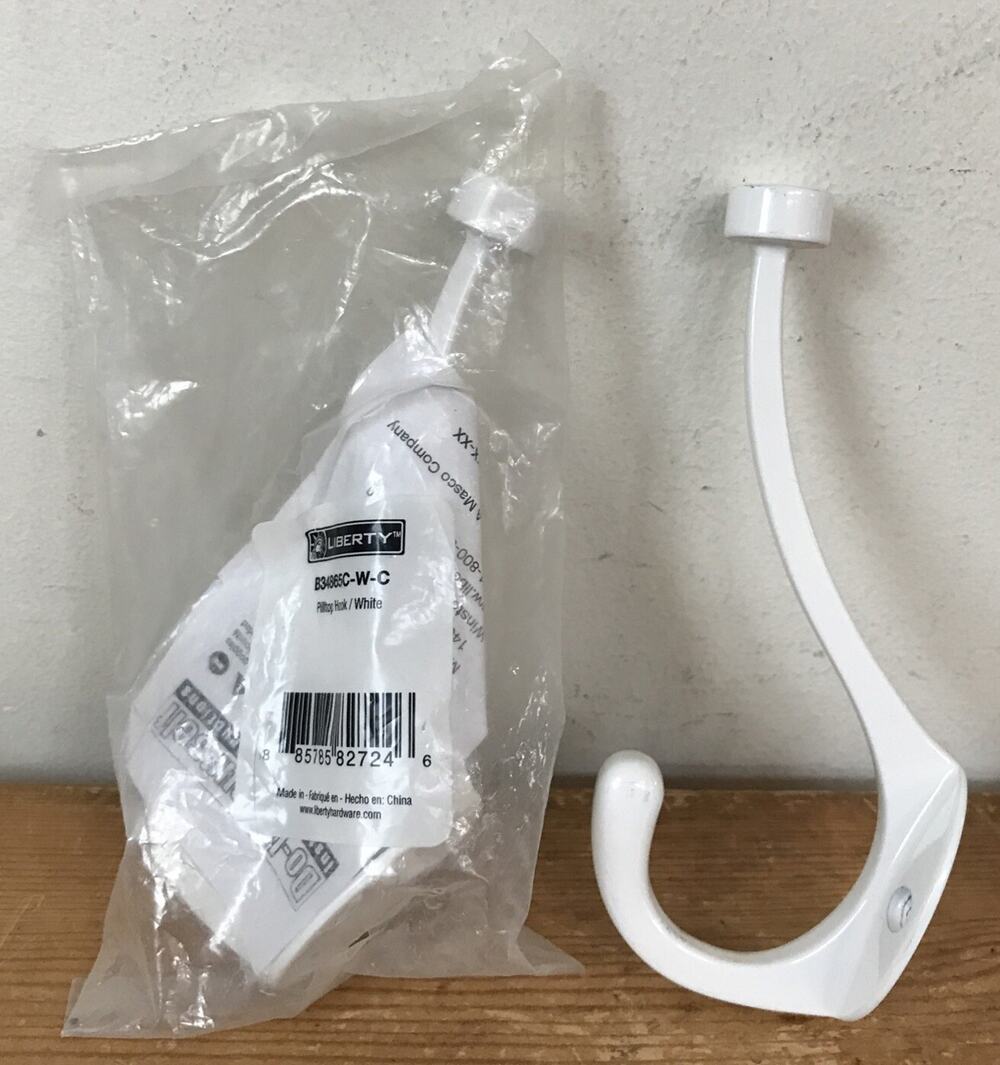 Set Pair 2 Liberty White Enamel Solid Metal Pilltop Hooks B34865C-W-C